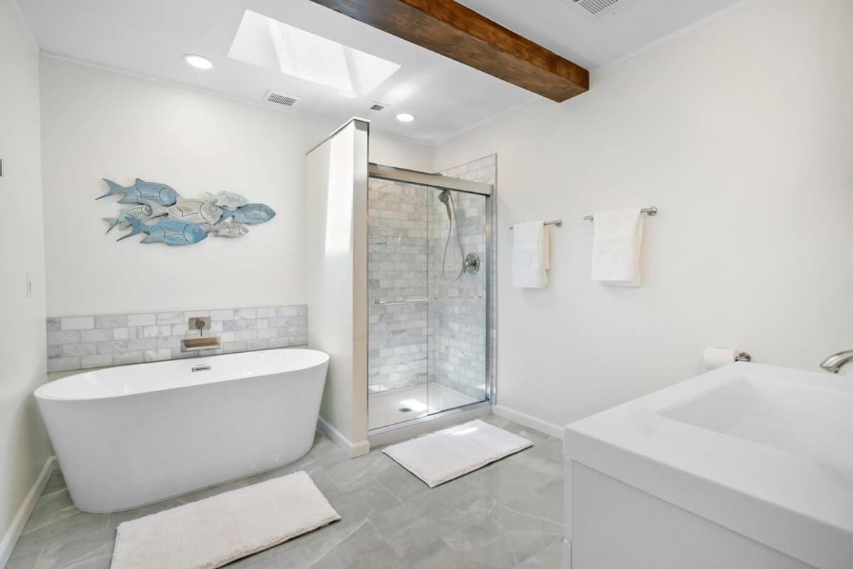 The St Augusdream Renovated Beach House Sleeps 8 Walk To Beach St. Augustine Exterior photo