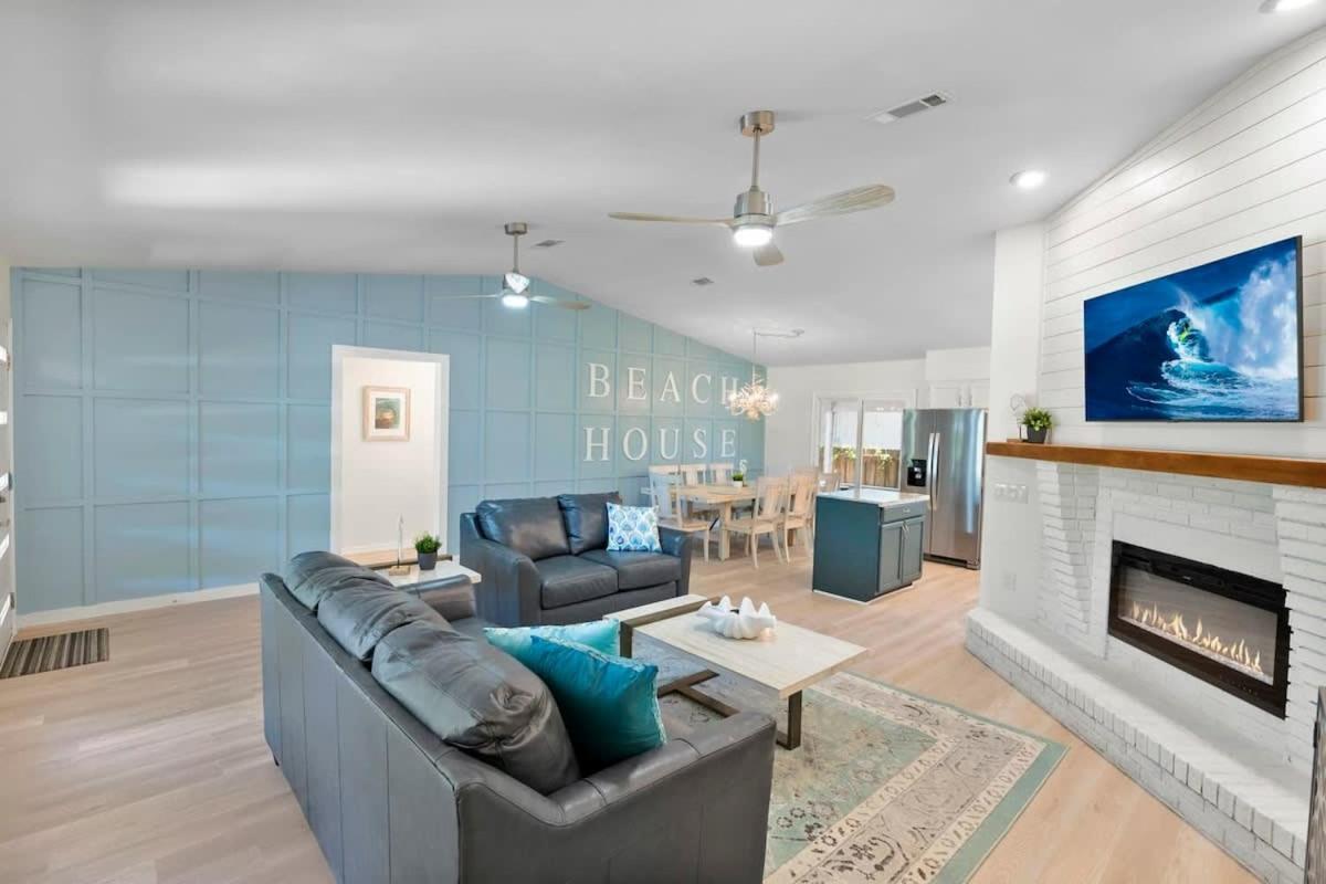 The St Augusdream Renovated Beach House Sleeps 8 Walk To Beach St. Augustine Exterior photo